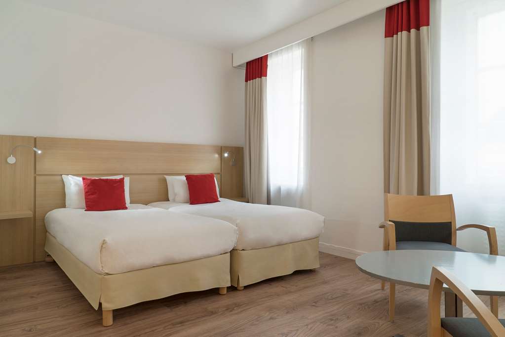 Og Saint Jean D Acre Hotel La Rochelle  Room photo
